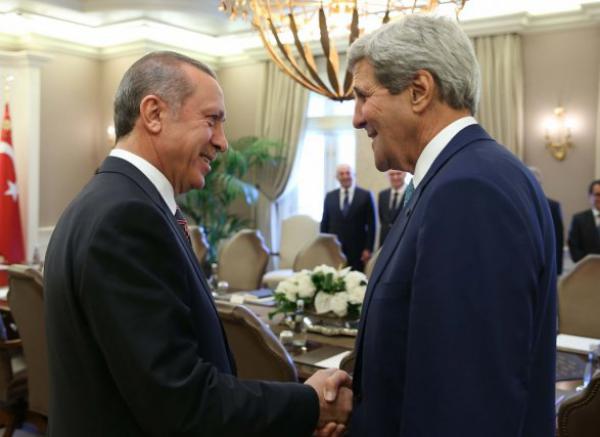 Эрдоган и Керри встретились в турецком посольстве