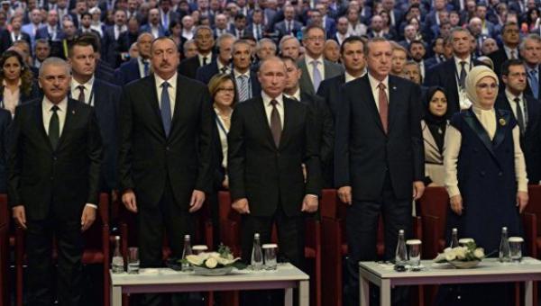 Алиев, Путин и Эрдоган на переговорах в Стамбуле