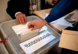 Оппозиция и власти Армении о времени проведения внеочередных выборов