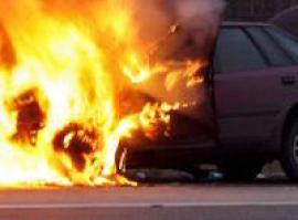 Более 700 автомобилей сожжены во Франции из-за Дня взятия Бастилии