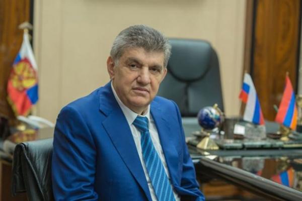 Азербайджан объявил в розыск Ару Абрамяна, Самвела Карапетяна и Давида Галустяна