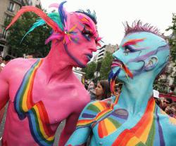Гей-парад в Стамбуле вылился в потасовки