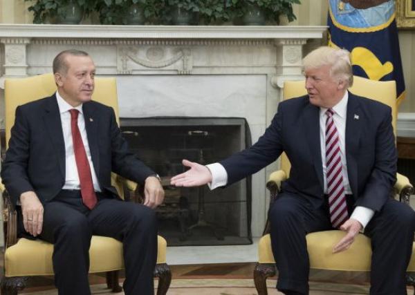 Трамп и Эрдоган пригрозили курдам
