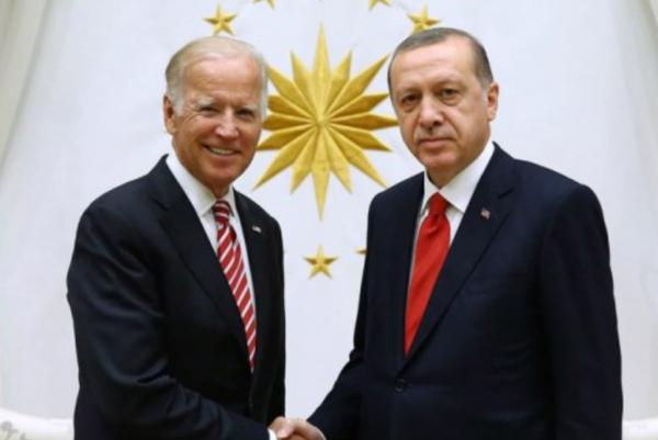 Байден, Макрон и Шольц поздравили Эрдогана